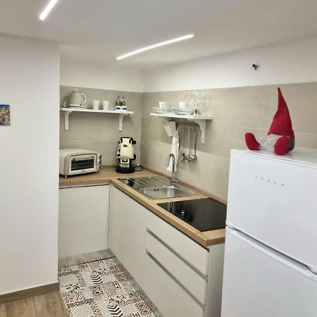 Casa Comoda E Centrale In Quartiere Storico Di Napoli Ngoại thất bức ảnh