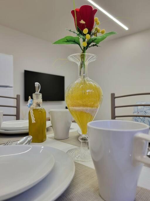 Casa Comoda E Centrale In Quartiere Storico Di Napoli Ngoại thất bức ảnh
