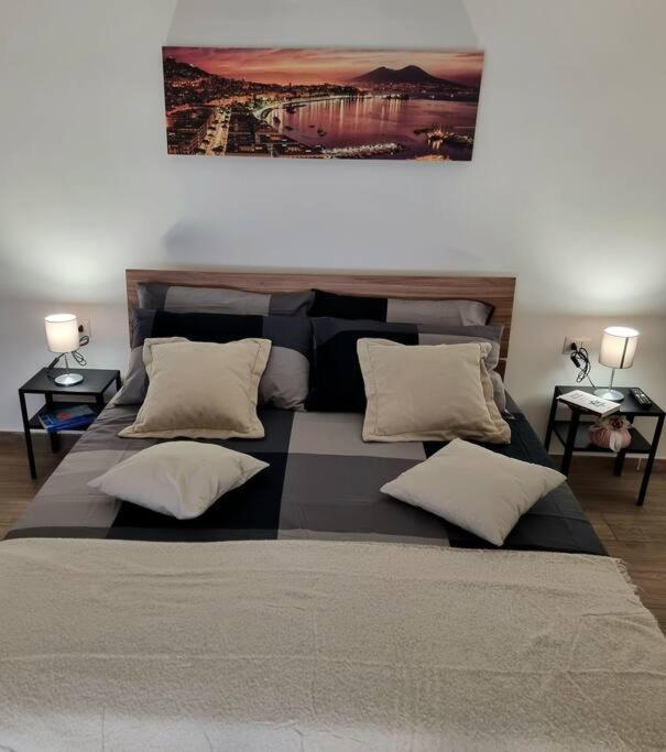 Casa Comoda E Centrale In Quartiere Storico Di Napoli Ngoại thất bức ảnh